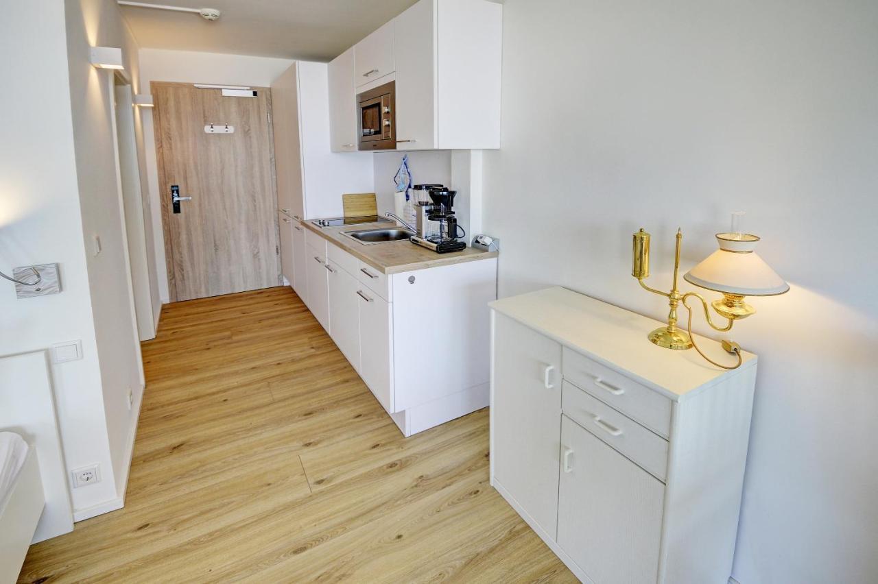 Fewo1846 Intermar - Strandbude - Studioapartment Mit Balkon Und Meerblick Gluecksburg Luaran gambar