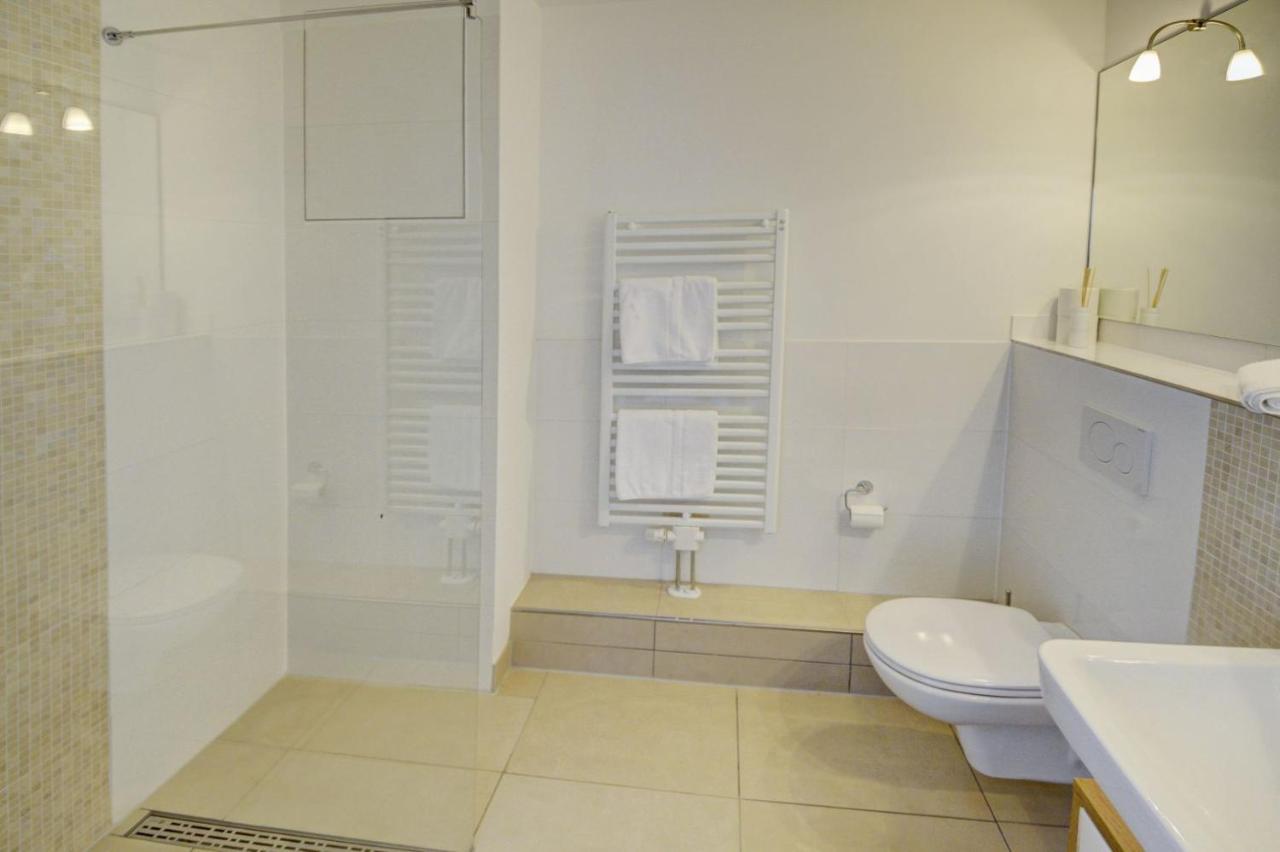 Fewo1846 Intermar - Strandbude - Studioapartment Mit Balkon Und Meerblick Gluecksburg Luaran gambar